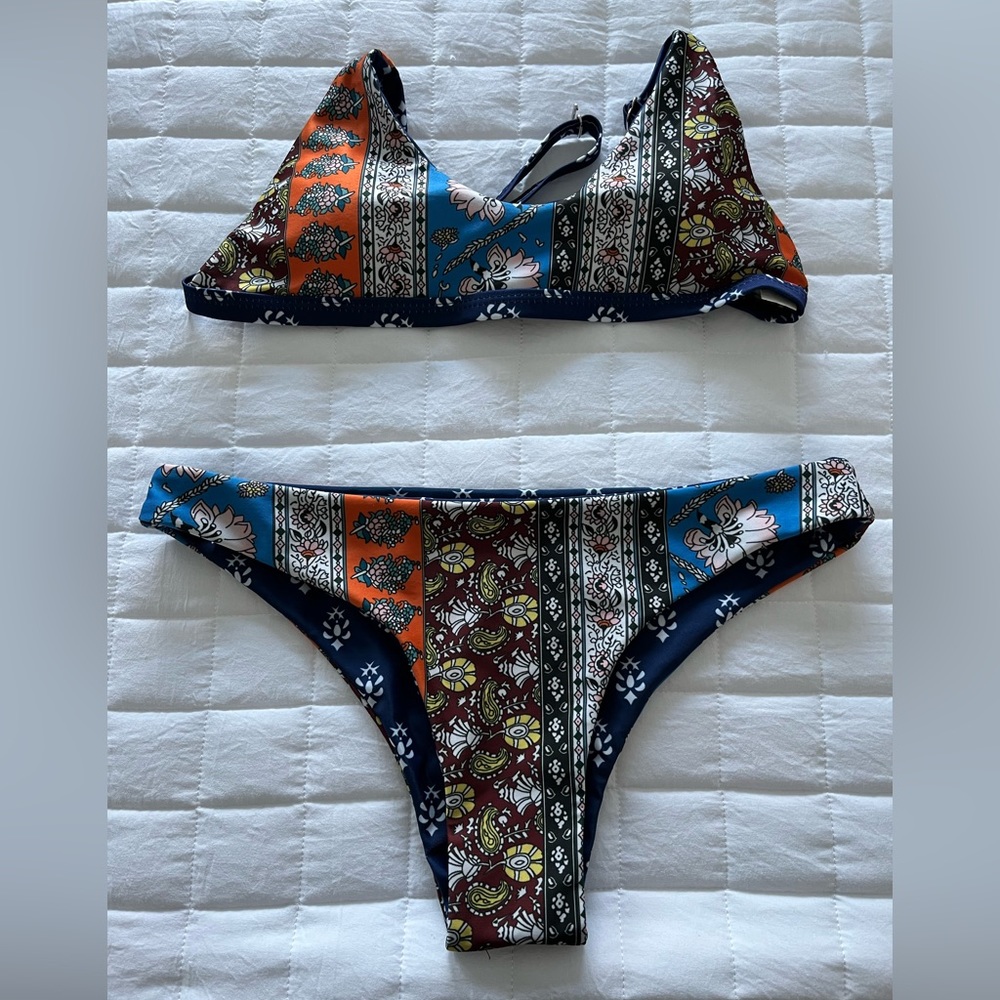 SHEIN Reversible Blue Patterned 2-Piece Bikini Set Size Medium